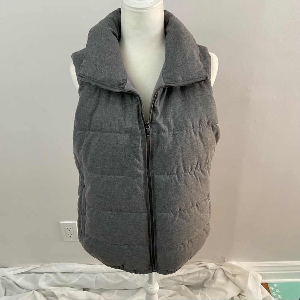 Old Navy Light Gray Puffer Vest